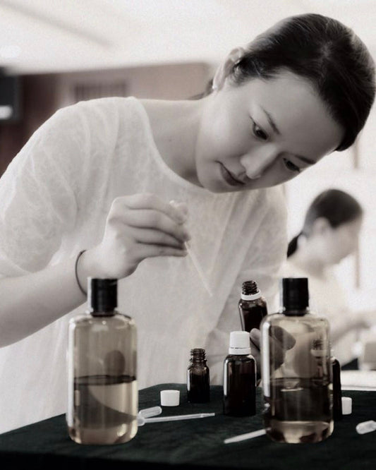 Why Our Damask Rose Face Oil is the Clean, Multi-Benefit Skincare Upgrade Your Routine Needs